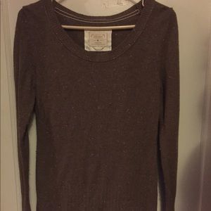 Old Navy brown sweater.
